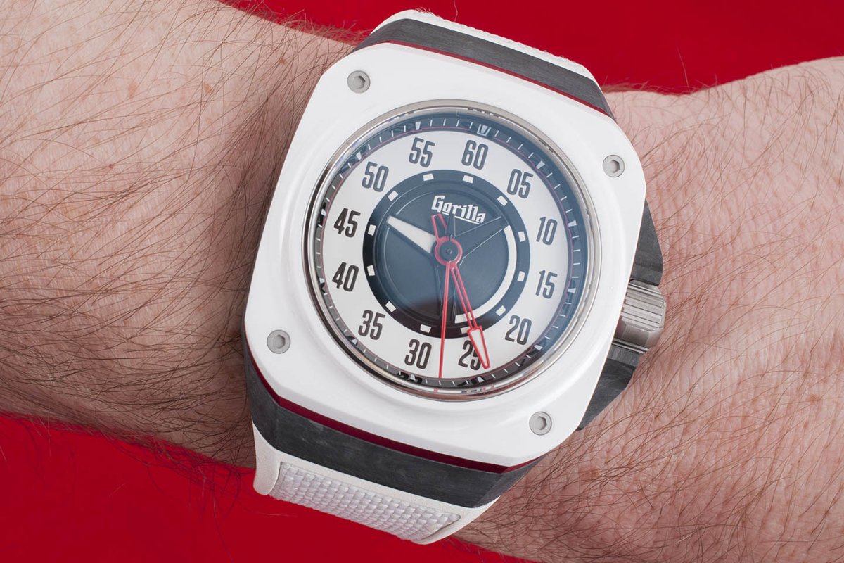 Gorilla Fastback RS White Watch Review - Indulging My Guilty Pleasure - StrapHabit