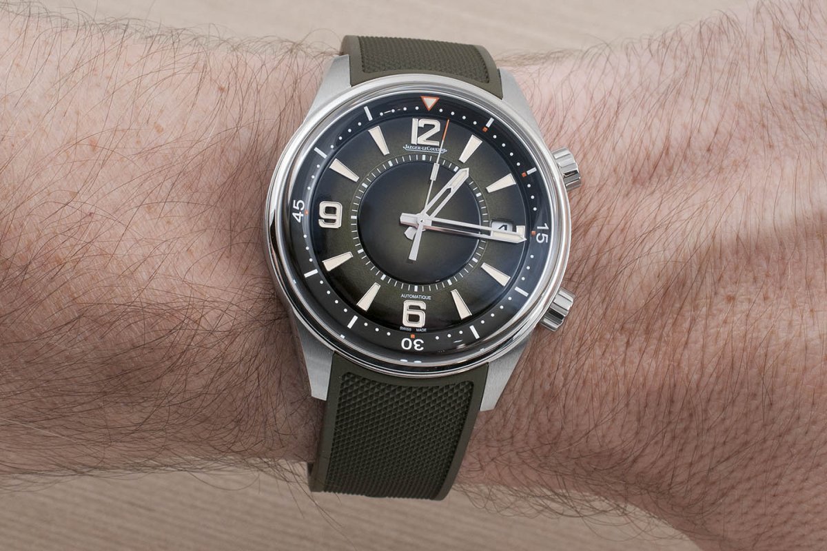 Jaeger-LeCoultre Polaris Date Green Boutique Edition Watch Review (Q906863J) - StrapHabit