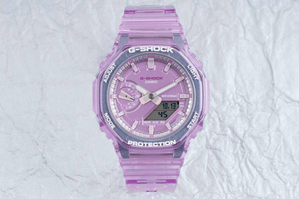 The Grape Jelly Casioak? Casio G-Shock GMA-S2100SK-4AER Watch Review - StrapHabit