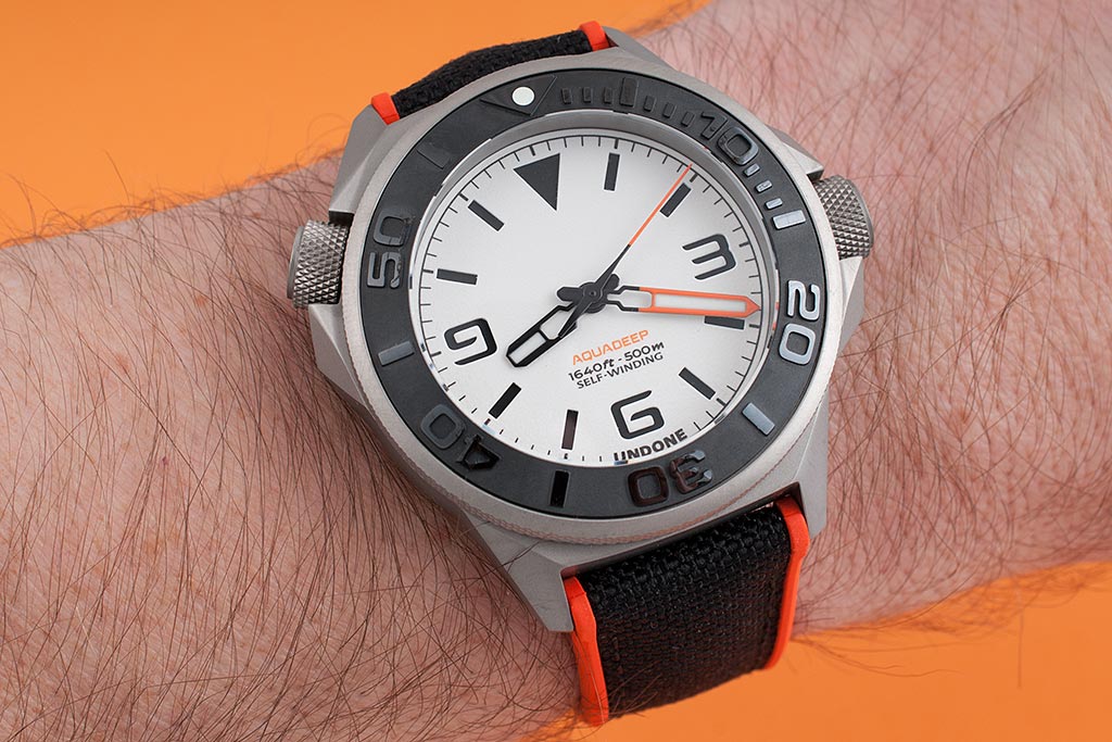 Undone AquaLume Automatic Watch Review - StrapHabit