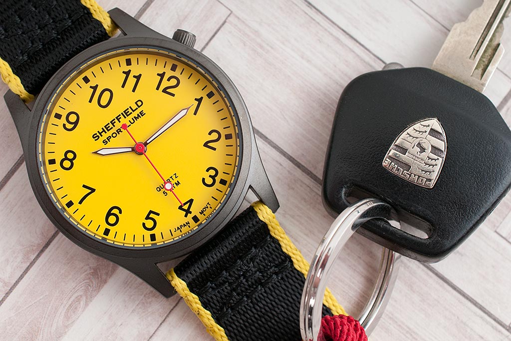 Sheffield Watches Sportlume QL1 Yellow Watch Review