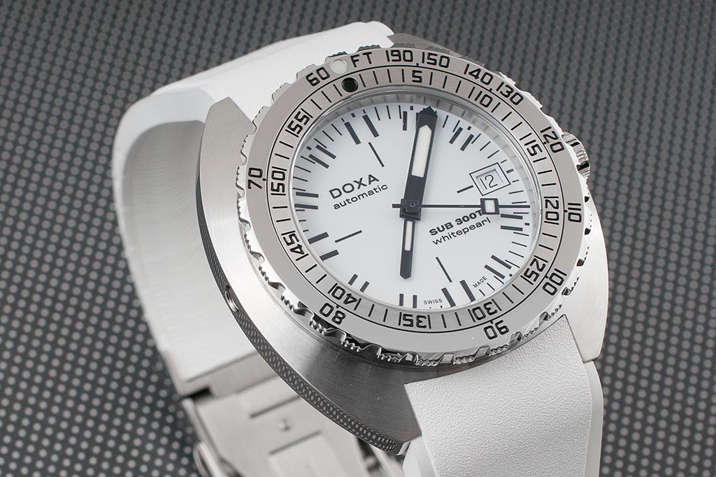 Doxa SUB 300T Whitepearl Watch Review (840.10.011.23) - StrapHabit