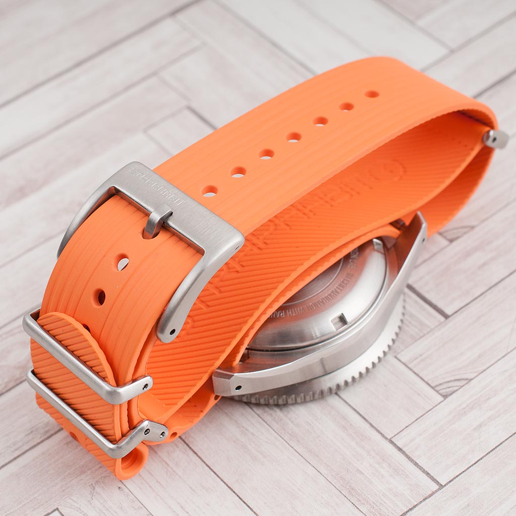 Ribbed Pass-Through FKM Rubber Watch Straps