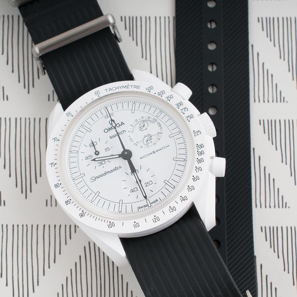 Ribbed Pass-Through FKM Rubber Watch Straps