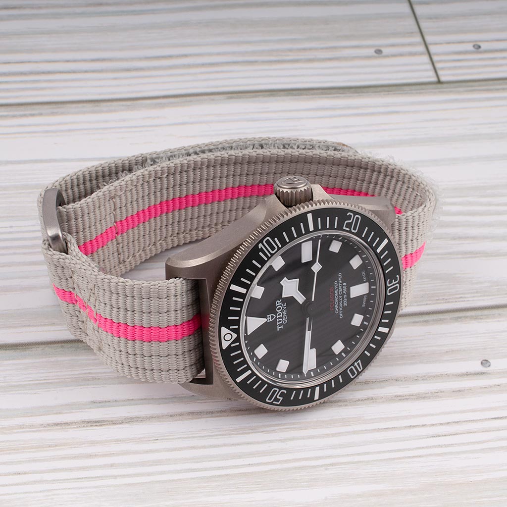 variant_gray/pink