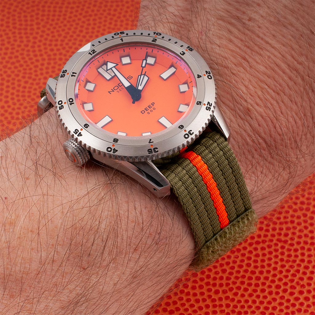 variant_olive_green/orange