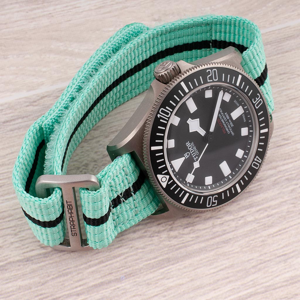 variant_mint_green/black