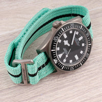 variant_mint_green/black