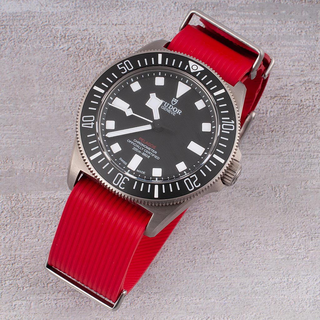 variant_red variant_buckle_silver