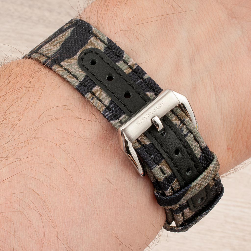 variant_tiger_stripe_camo variant_buckle_silver