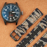 variant_tiger_stripe_camo variant_buckle_black
