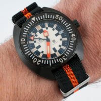 variant_black/orange